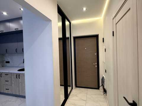 квартира за адресою Салютна вул., 2к8