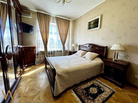 квартира за адресою Дмитрівська вул., 13-А