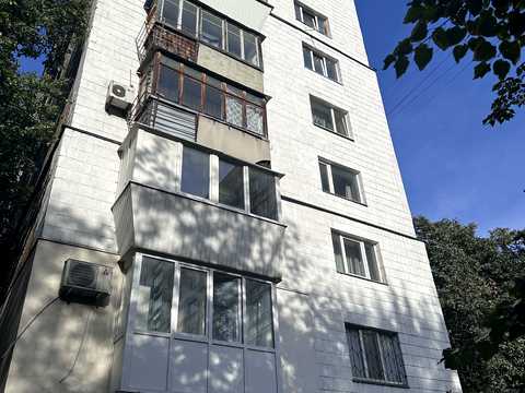 квартира по адресу Голосеевский просп. (40-летия Октября), 124 к1