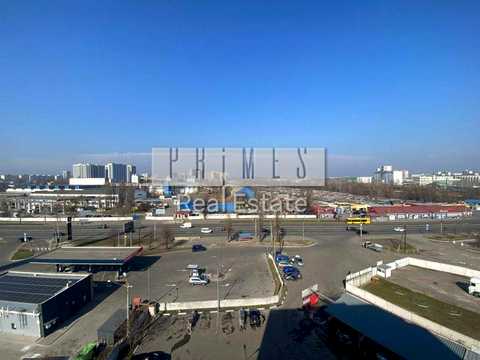 комерційна за адресою Лугова вул., 13Ж