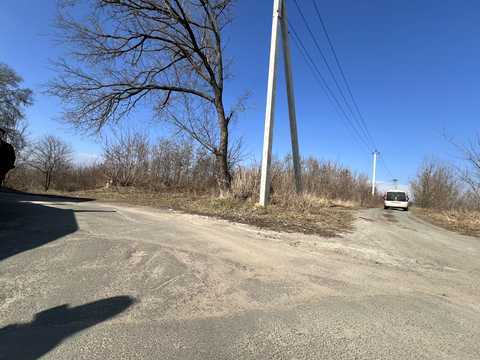 ділянка за адресою Південна вул., 4Б