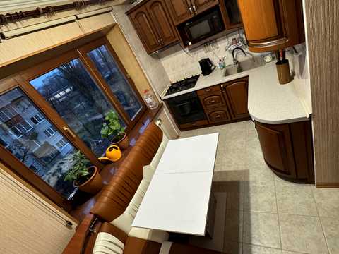 квартира по адресу Строителей ул., 4-А