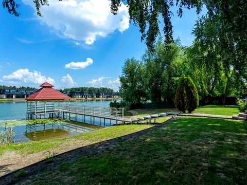 будинок за адресою Центральна вул.