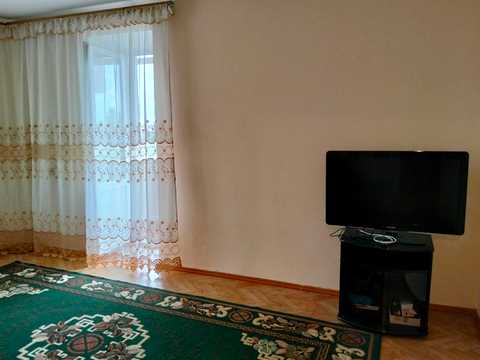 квартира за адресою Романа Шухевича вул., 10