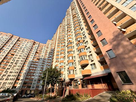 квартира за адресою Феодосійський пров., 14