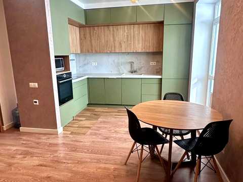 квартира за адресою Набережна вул., 8д