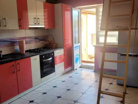 квартира за адресою Айвазовського вул., 39