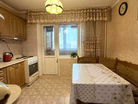 квартира за адресою Миколи Закревського вул., 11