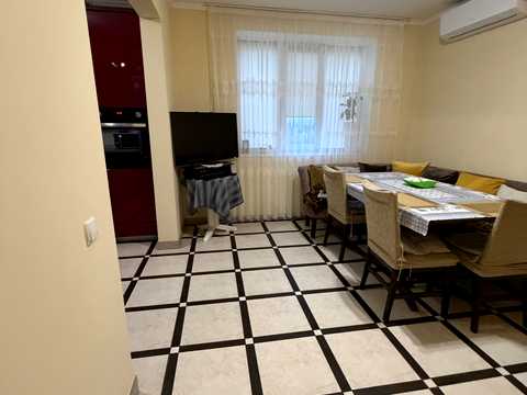 квартира за адресою Карпатська вул., 40-Д