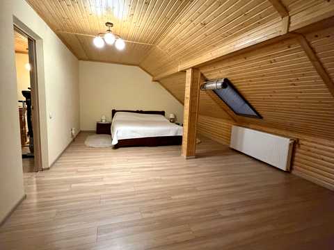 квартира за адресою Карпатська вул., 40-Д