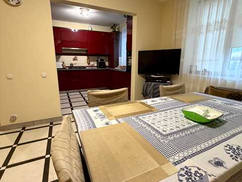 квартира за адресою Карпатська вул., 40-Д