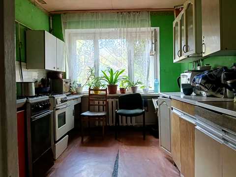 кімната за адресою Салютна вул., 6