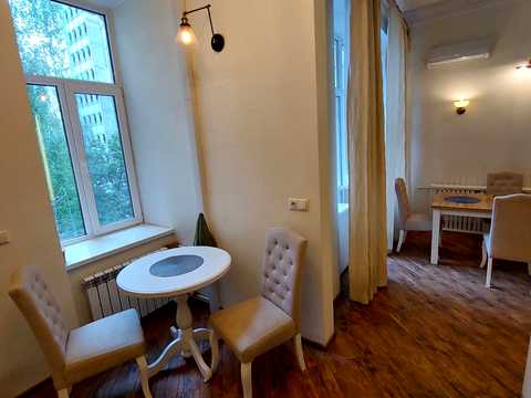 квартира за адресою Вільгельма Котарбінського вул. (Миколи Кравченка), 21
