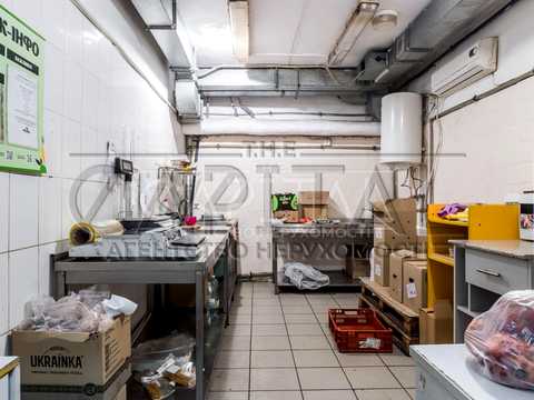 комерційна за адресою Київ, Володимирська вул., 73