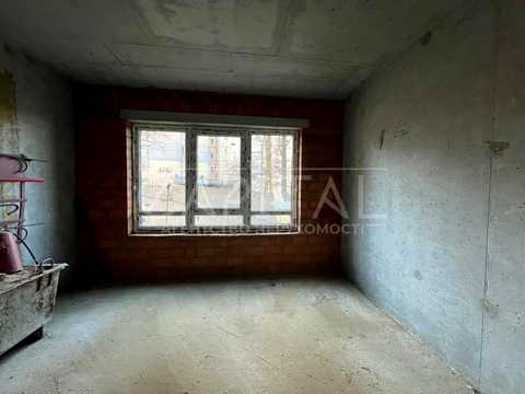 комерційна за адресою Мальовнича вул., 3