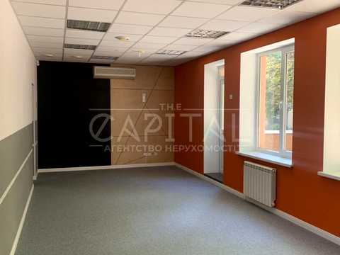 комерційна за адресою Задорожний пров., 1А