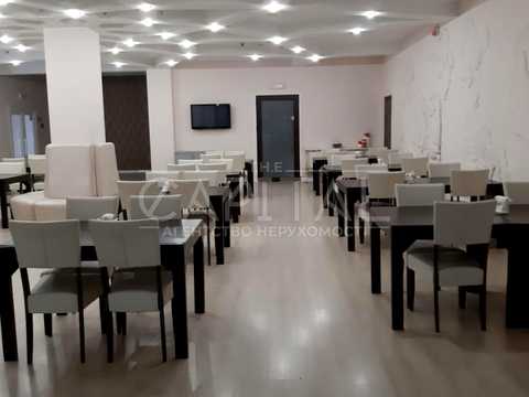 комерційна за адресою Вацлава Гавела бульв. (Івана Лепсе), 6-В