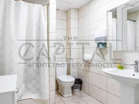 комерційна за адресою Шовковична вул., 34