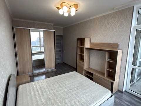квартира по адресу Олександра Олеся ул., 2-В