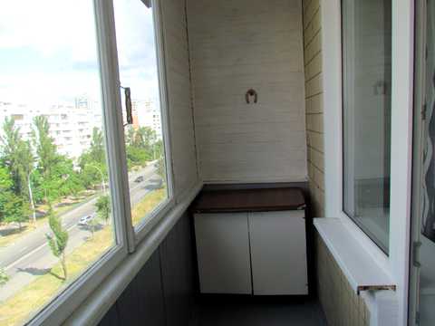 квартира за адресою Йорданська вул. (Лайоша Гавро), 4