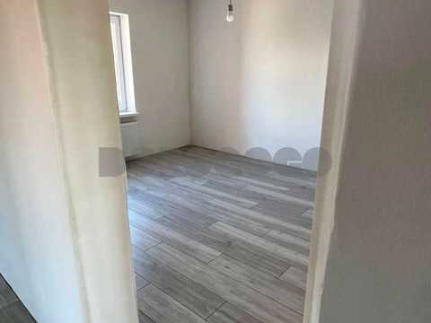 будинок за адресою Центральна вул., 90