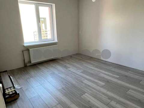 будинок за адресою Центральна вул., 90