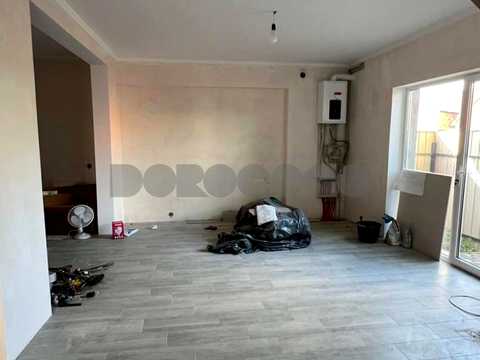 будинок за адресою Центральна вул., 90