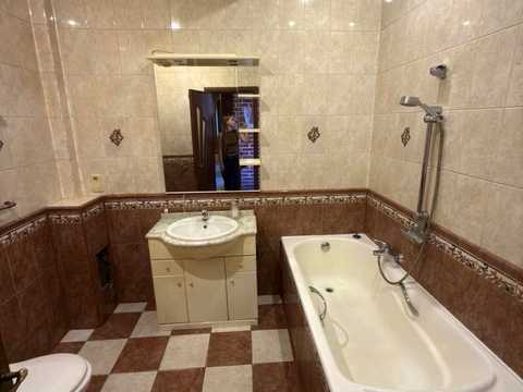 квартира по адресу Катерини Білокур ул., 2/8