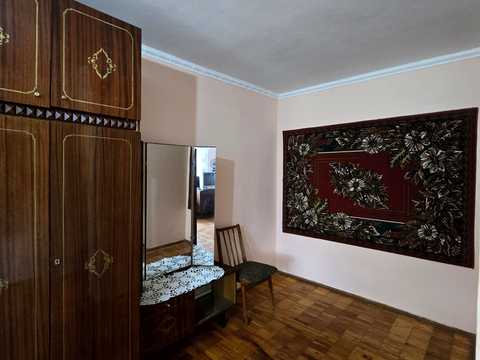 квартира за адресою Олександра Довженка вул., 9-Б