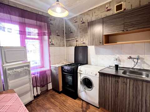 квартира за адресою Троїцько-Кирилівська вул. (Олексія Терьохіна), 14