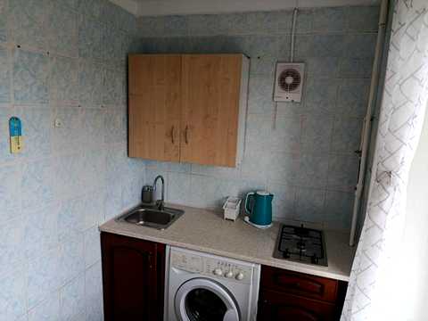 квартира за адресою Космонавта Поповича вул. (Космонавта Волкова), 26