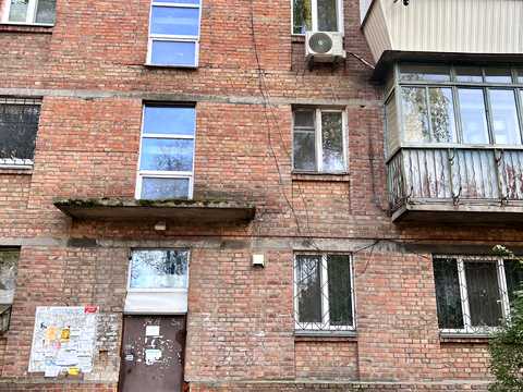 квартира за адресою Троїцько-Кирилівська вул. (Олексія Терьохіна), 14