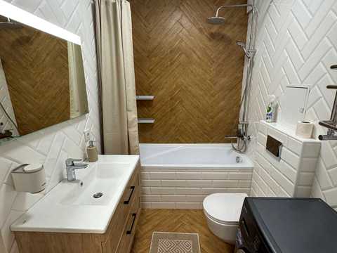 квартира за адресою Корольова вул., 2