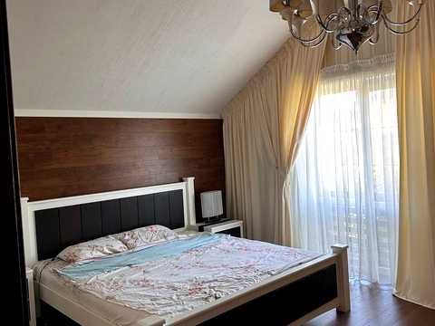 будинок за адресою с. Хотів, Софіївська вул., 1А