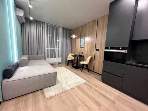 квартира за адресою Ревуцького вул., 40-В