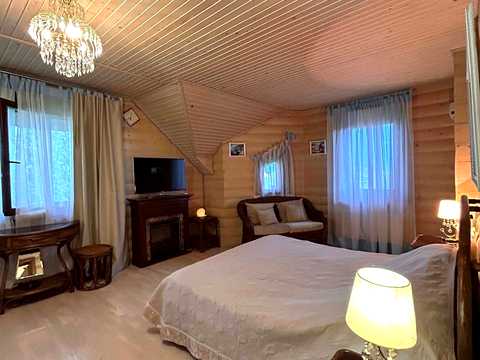будинок за адресою с. Нове, Соборна, 5