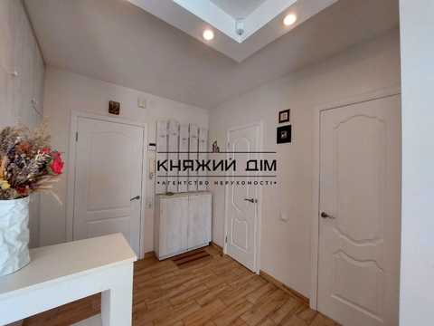 квартира за адресою Курганівська вул., 3