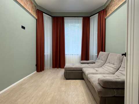 квартира по адресу Митрополита Андрея ул., 12