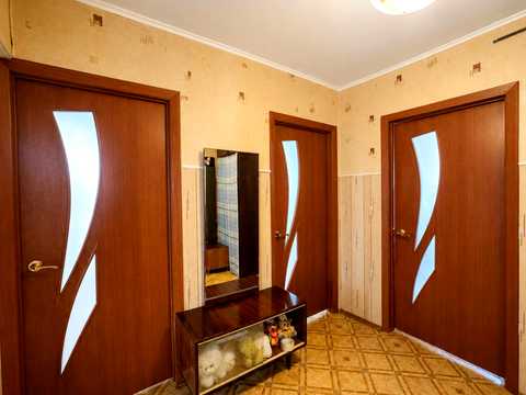 квартира за адресою Космонавтів просп., 44