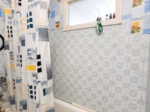 квартира за адресою Космонавтів просп., 44