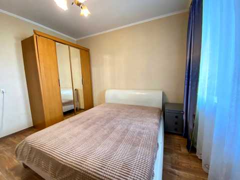 квартира за адресою Київ, Василя Іваниса вул. (Миколи Матеюка), 5-А