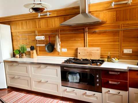 квартира за адресою Костельна вул., 8