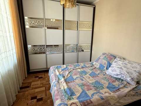 квартира по адресу Героїв майдану, 7