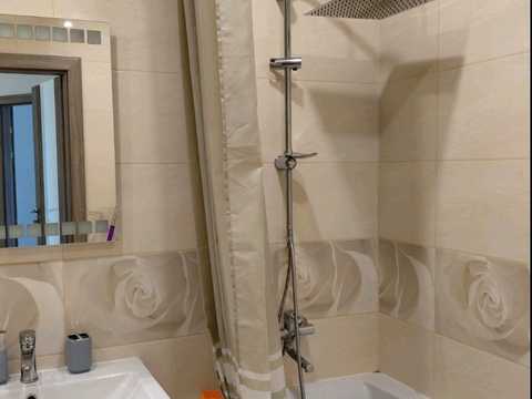 квартира за адресою Зарічанська вул., (Будинок 1)
