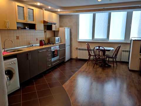 квартира по адресу Златопольская ул., 3