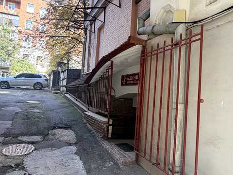 коммерческая по адресу Круглоуниверситетская ул., 15
