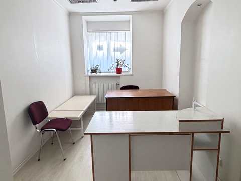 коммерческая по адресу Круглоуниверситетская ул., 15