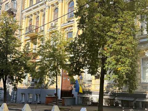 коммерческая по адресу Круглоуниверситетская ул., 15