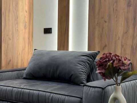 квартира за адресою Салютна вул., 2к25