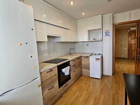 квартира за адресою Академіка Янгеля вул., 8